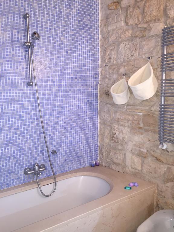 Ferienwohnung Casa Torre Di Mactheus Petraro Giovinazzo Exterior foto